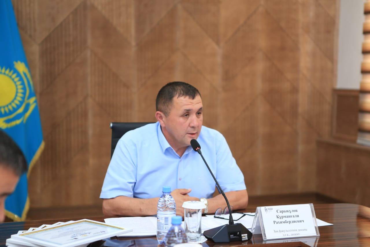 On June 25, 2021 at the Faculty of Law of the South Kazakhstan University named after M. Auezov held a round table on &quot;The concept of introducing a three-tier model between the powers and duties of law enforcement agencies, prosecutors and courts&quot; topic w