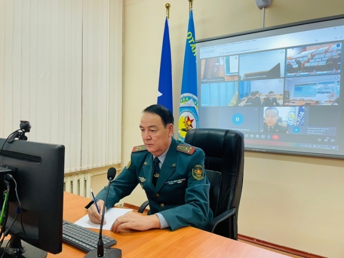 On November 11 and 25, 2022, at the Military Department of NAO &quot;training named after M. Auezov&quot;, in order to promote the achievements of the University and military-patriotic education of students of schools No. 45 and No. 3 of Shymkent, propaganda work w