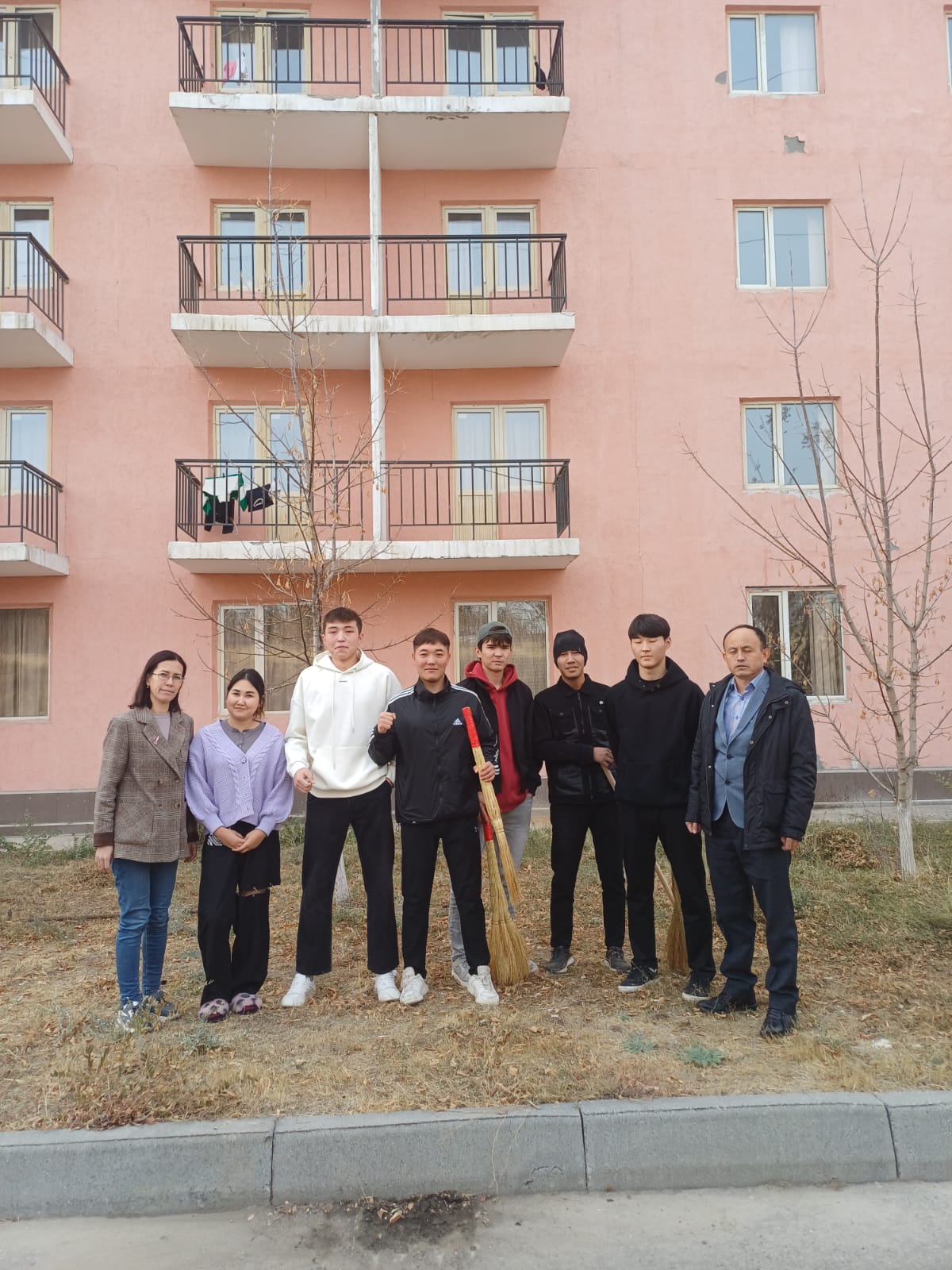 Уборка в общежитии 