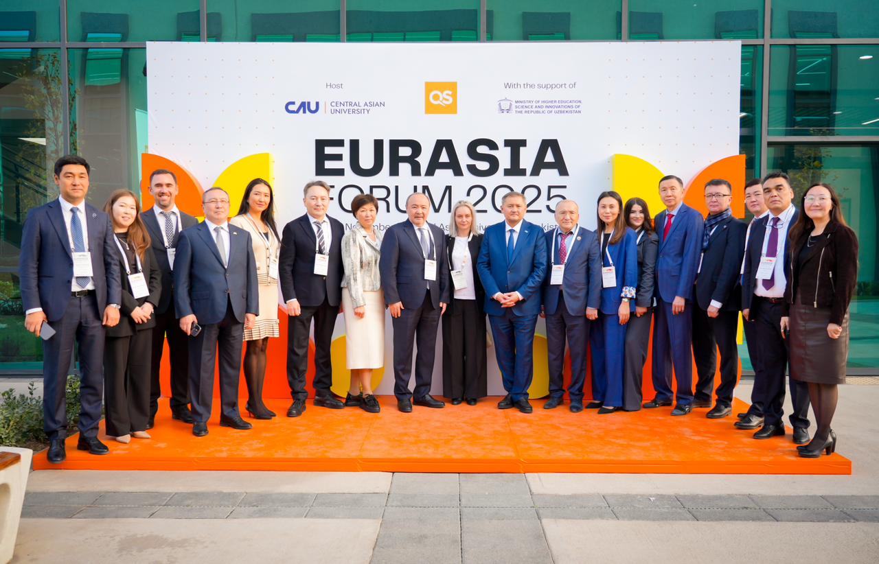 Делегация Южно-Казахстанского университета имени М. Ауэзова  участвует в международном форуме QS Eurasia Forum 2025 в Ташкенте