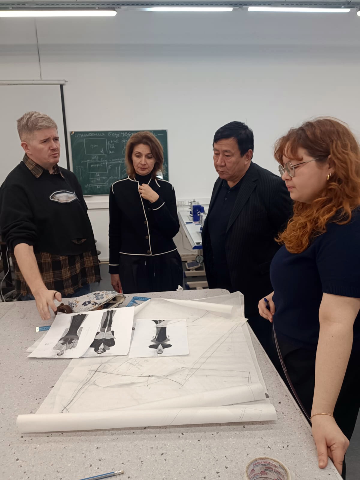 В рамках международной конференции прошла встреча со студентами Московского художественно-промышленного Института