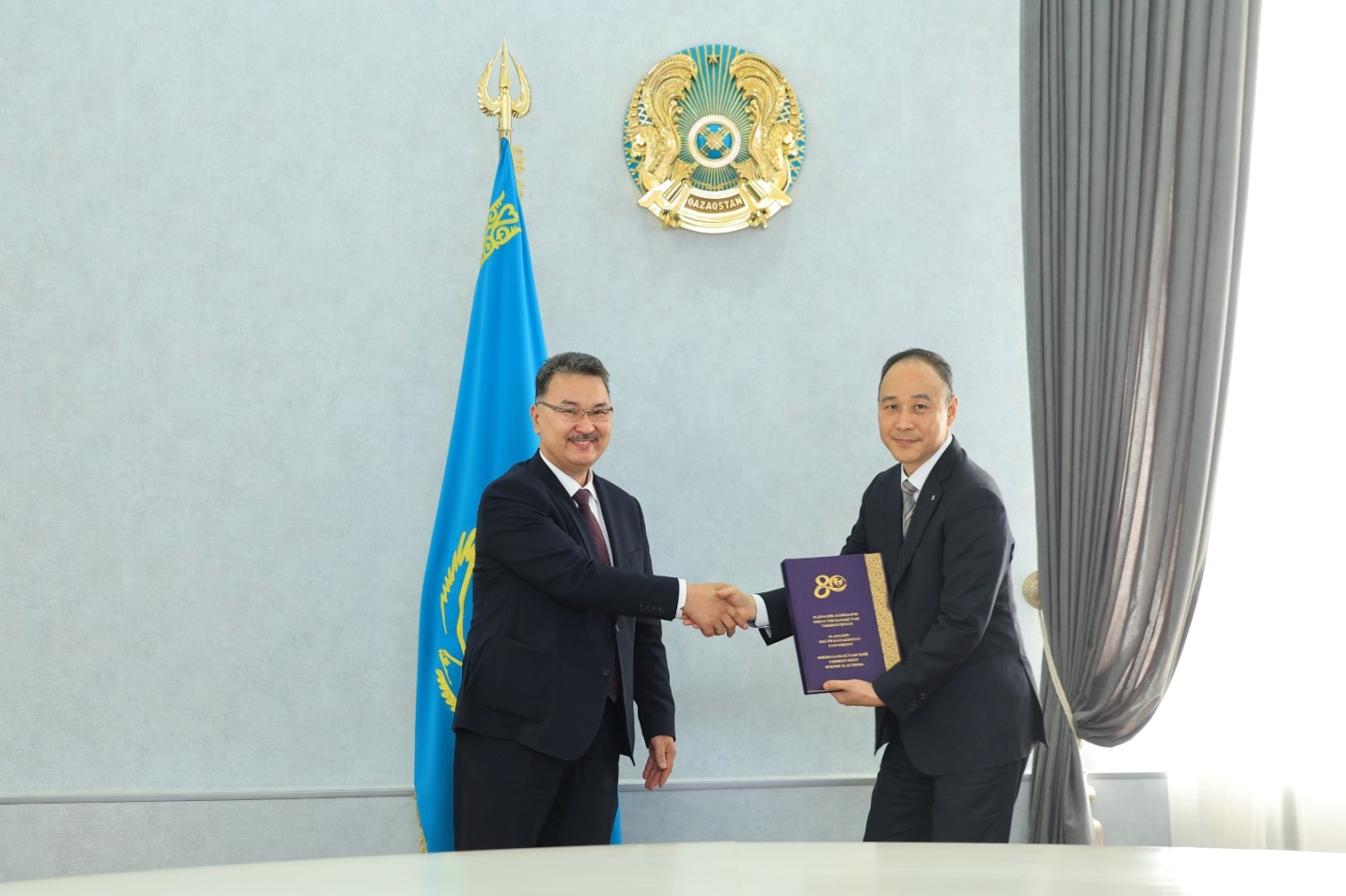 М. АУЭЗОВ АТЫНДАҒЫ ОҢТҮСТІК ҚАЗАҚСТАН УНИВЕРСИТЕТІ КОРЕЯ РЕСПУБЛИКАСЫНДАҒЫ САНГМЁН УНИВЕРСИТЕТІНІҢ ДЕЛЕГАЦИЯСЫН ҚАБЫЛДАДЫ 