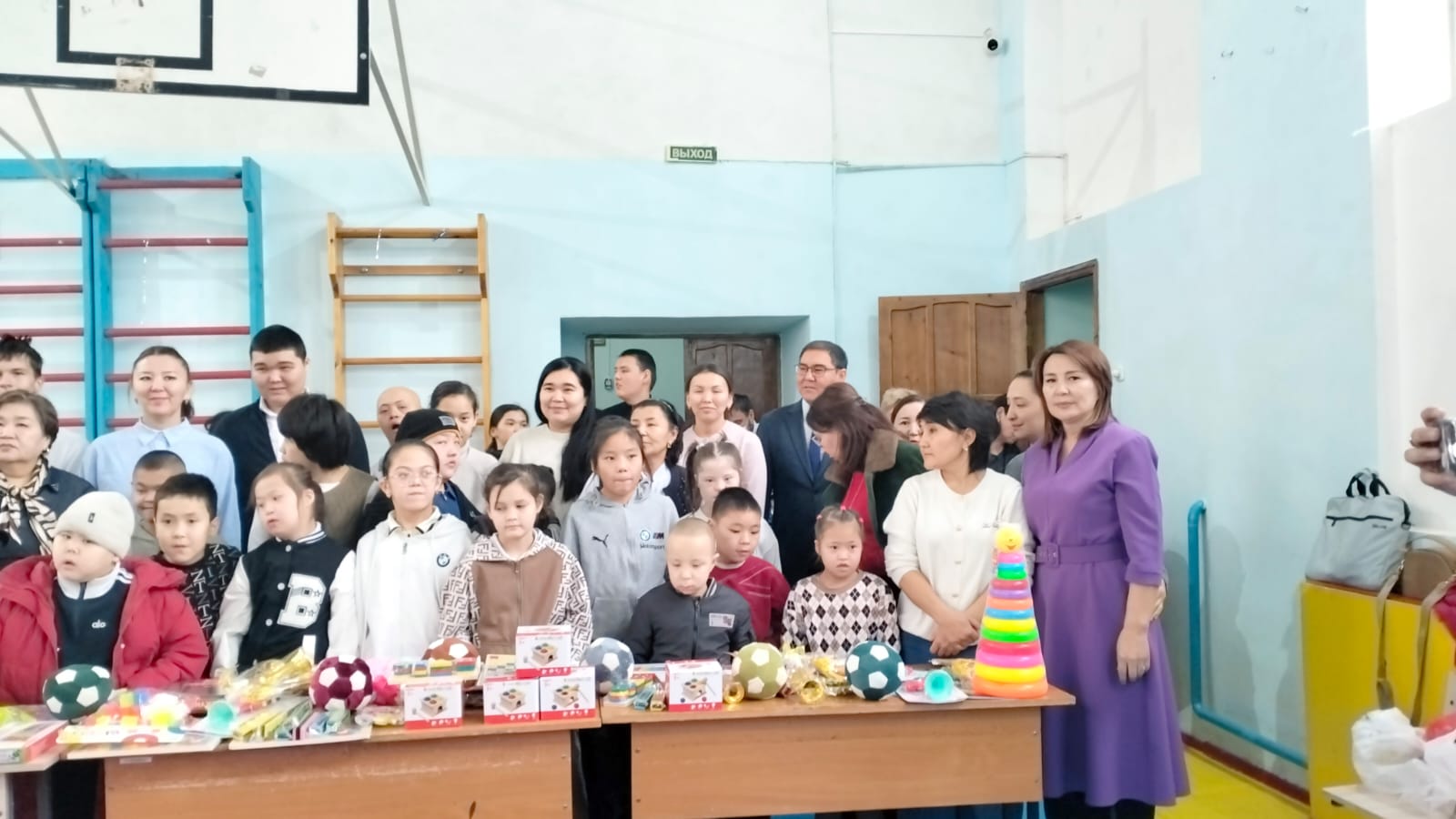 «Если радовать, то радовать детей»