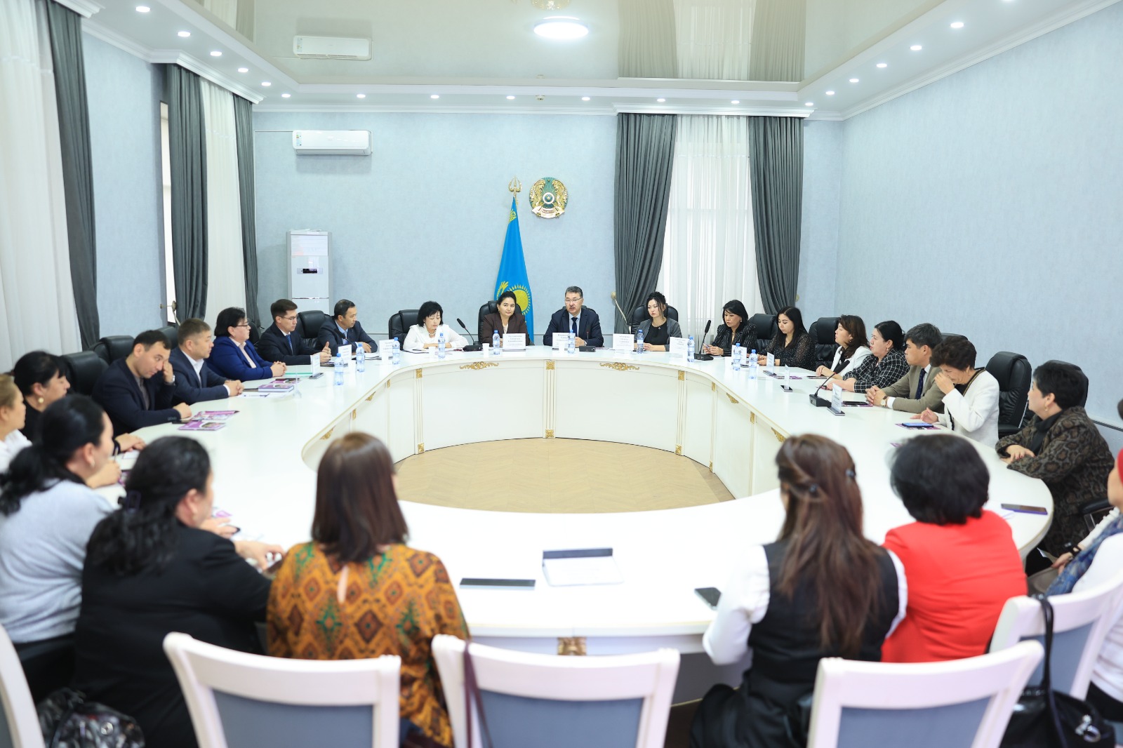 A Meeting with Graduates of Auezov University Who Lead Educational Institutions