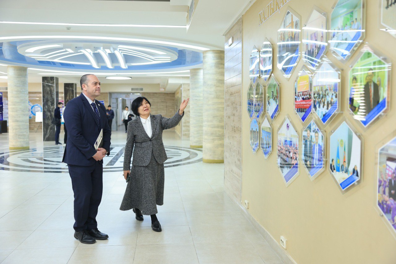 Визит Посла Израиля в ЮКУ имени М. Ауэзова