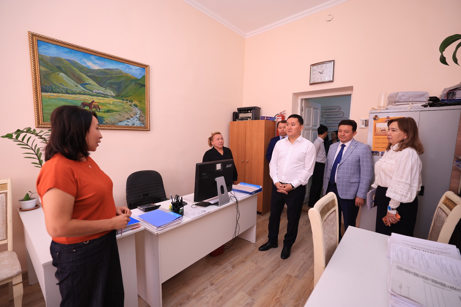 Университет бөлімдерінің жұмысы пысықталды
