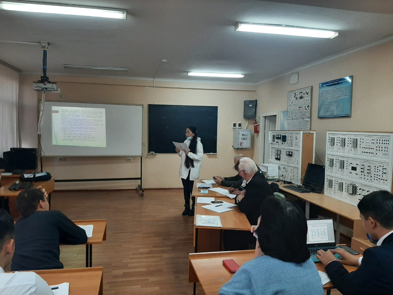 ҚР тәуелсіздігінің 30-жылдығына арналған «IT технологиялар, ғылым және инновация» атты студенттік ғылыми-тәжірибиелік конференциясы өтті