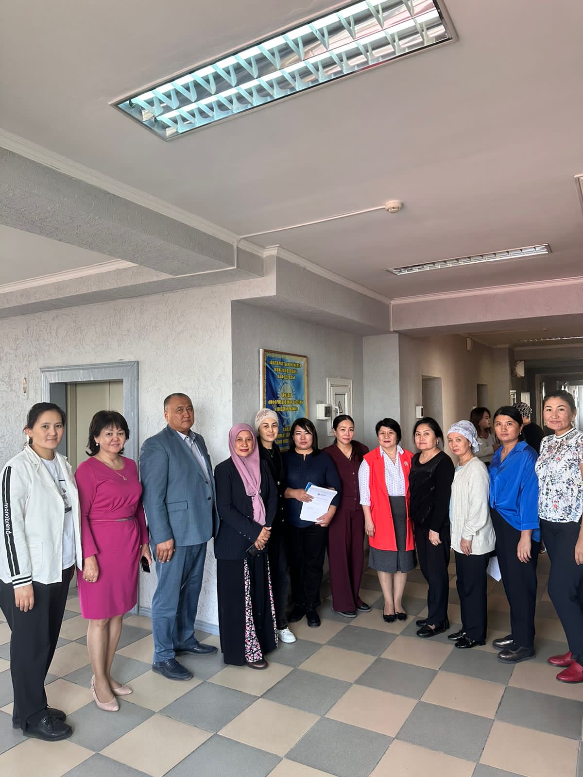  Associate professor Dr. Yusmadi Jusoh (University Putra Malaysia), conducted a training.