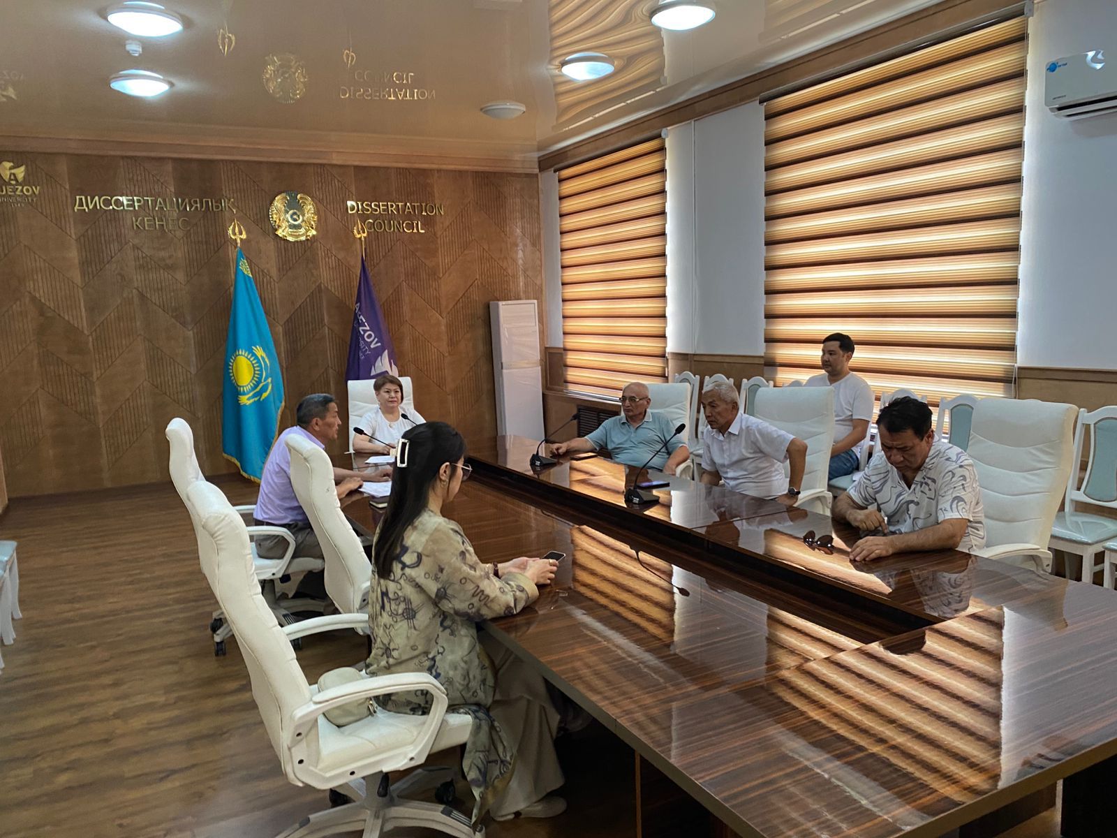 Жоғары мектепте халықаралық онлайн жазғы мектебі өткізіледі