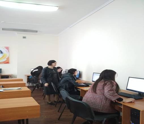 Processing of numerical information, editing formulas and creation of charts in plate editors