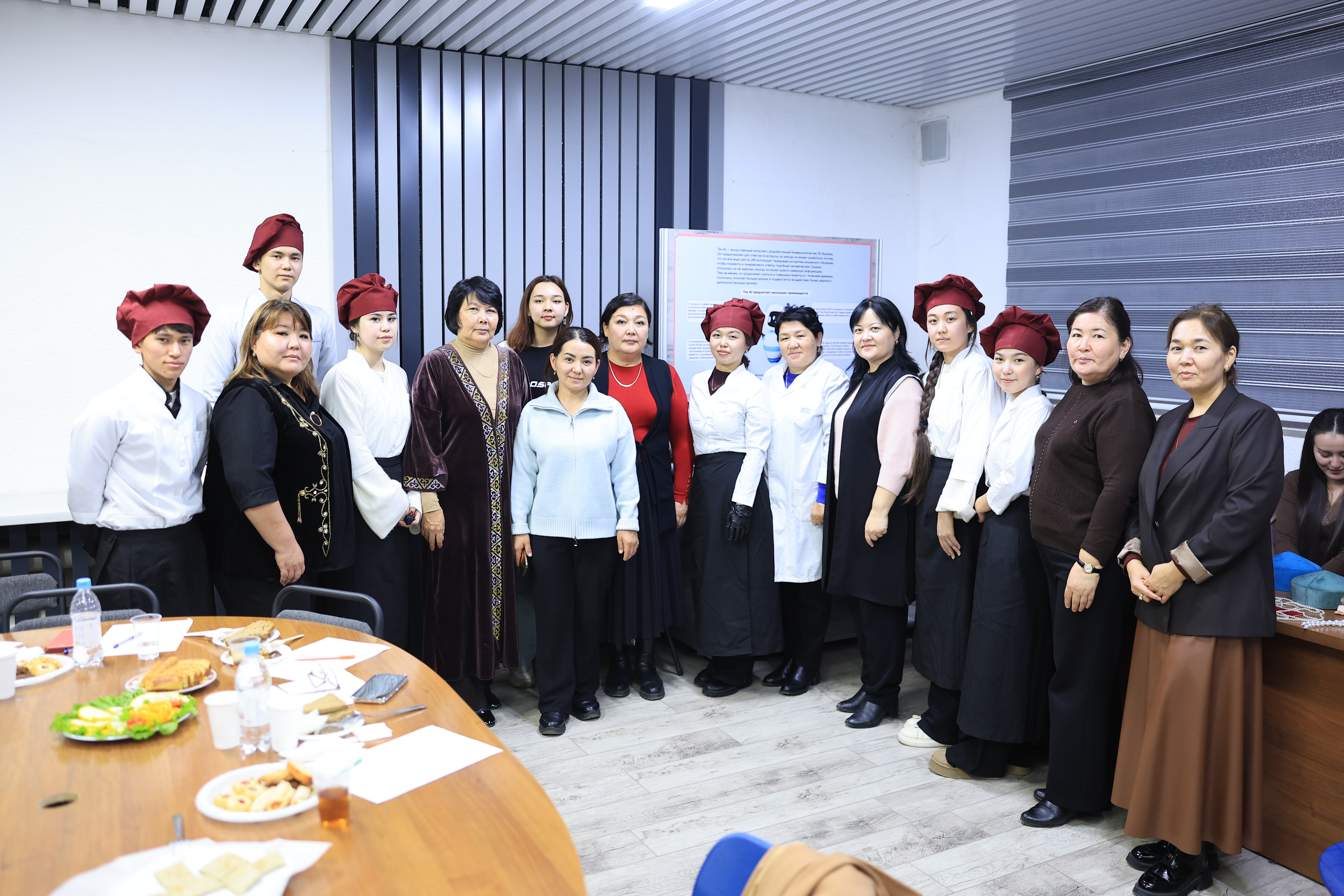 «SMART FOOD AND TEXTILES: ғылым, технология және тұрақты даму симбиозы» атты студенттік форумы өтті