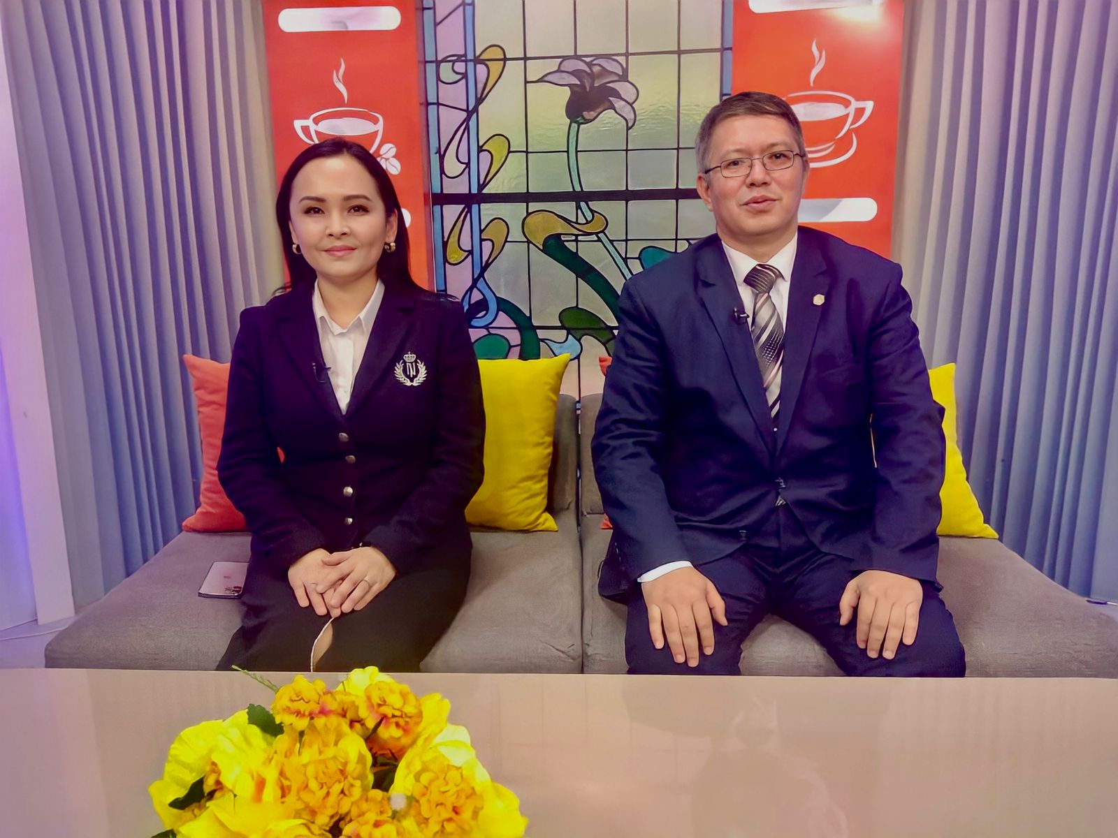 12 сәуір - ҚР ғылым қызметкерлерінің кәсіби мерекесі